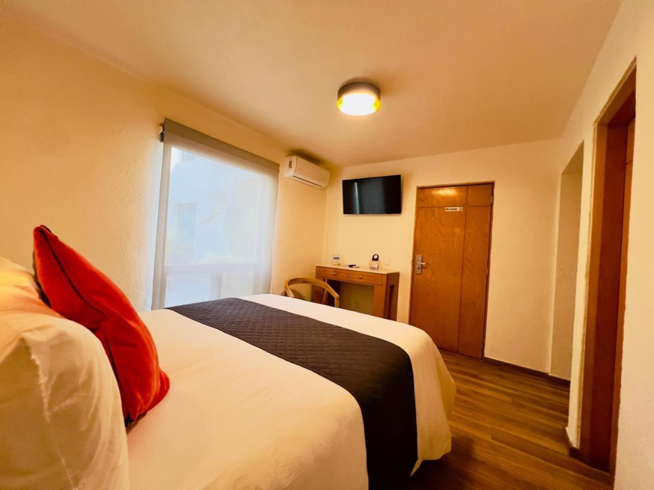 Hotel Consulado Гвадалахара Экстерьер фото
