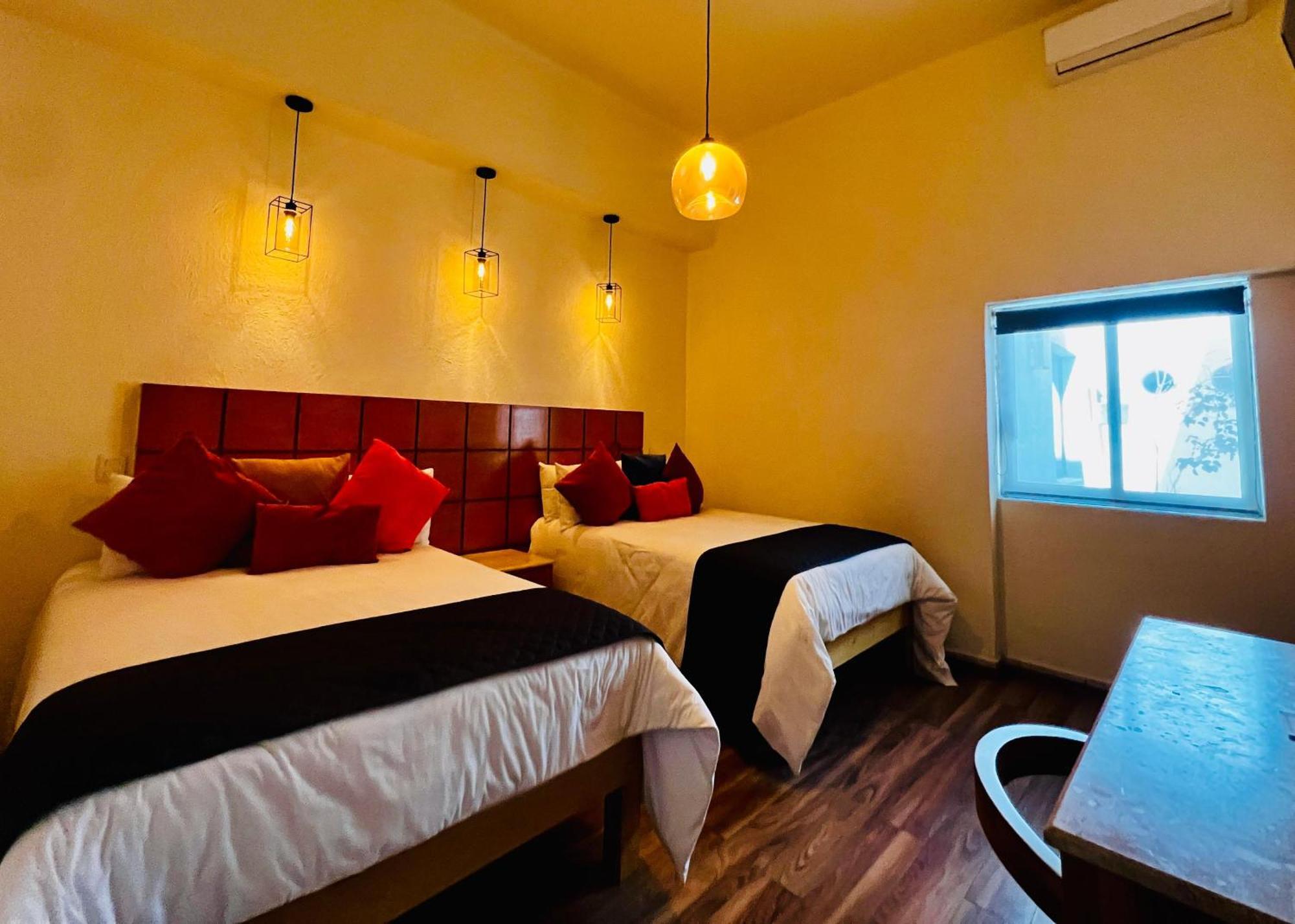 Hotel Consulado Гвадалахара Экстерьер фото